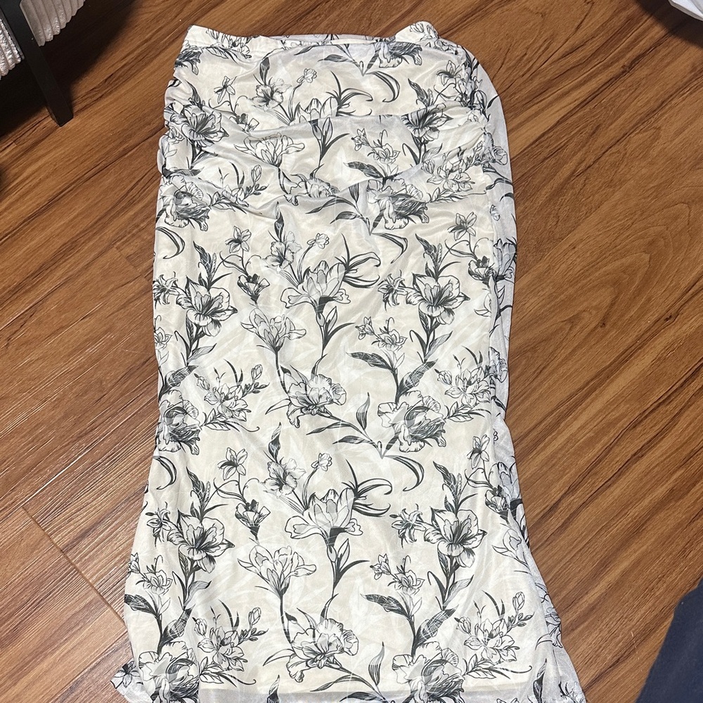 Floral Print Cream Skirt